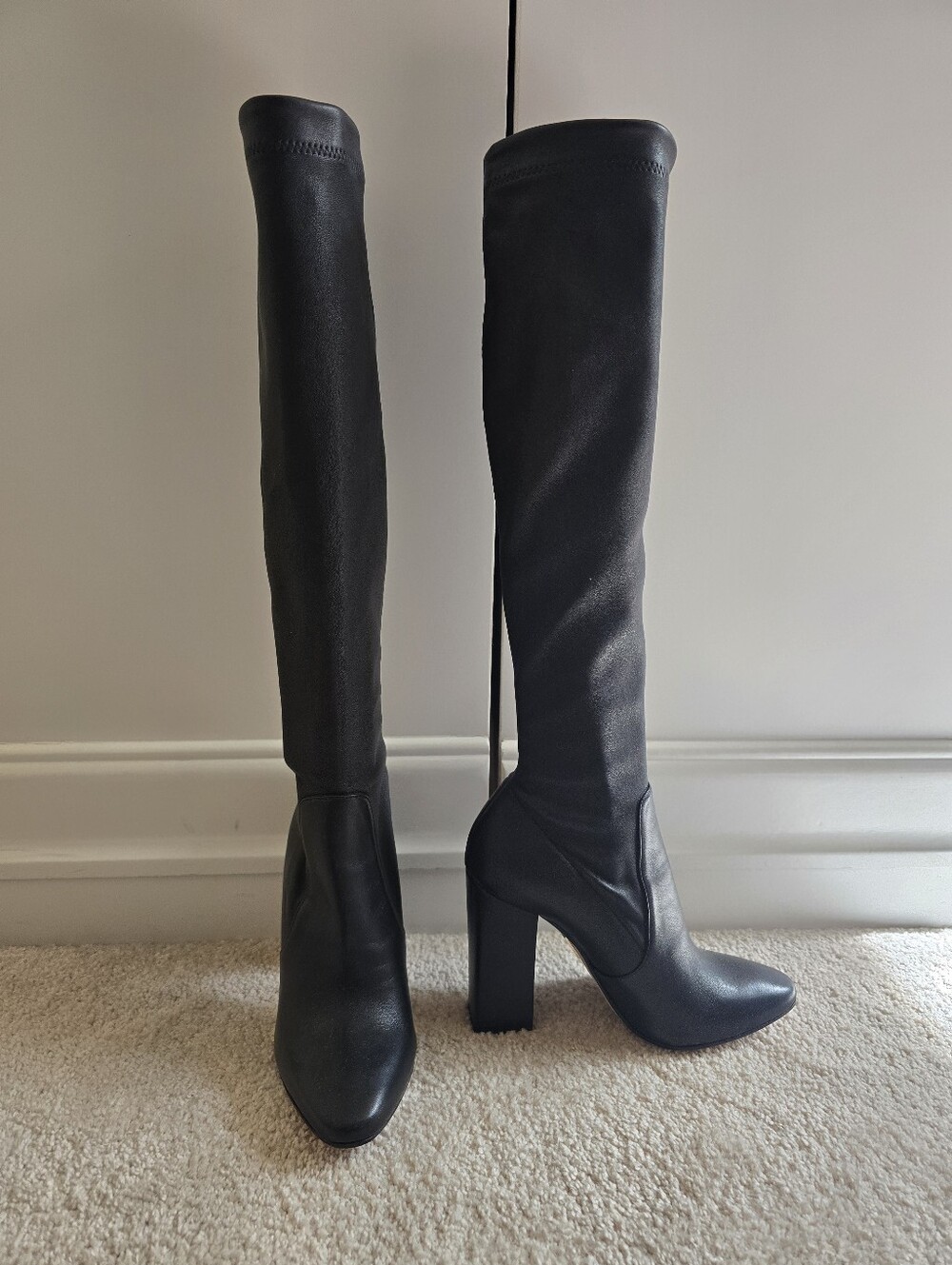 TAMARA MELLON Black Leather Fitted Knee High Boots 5